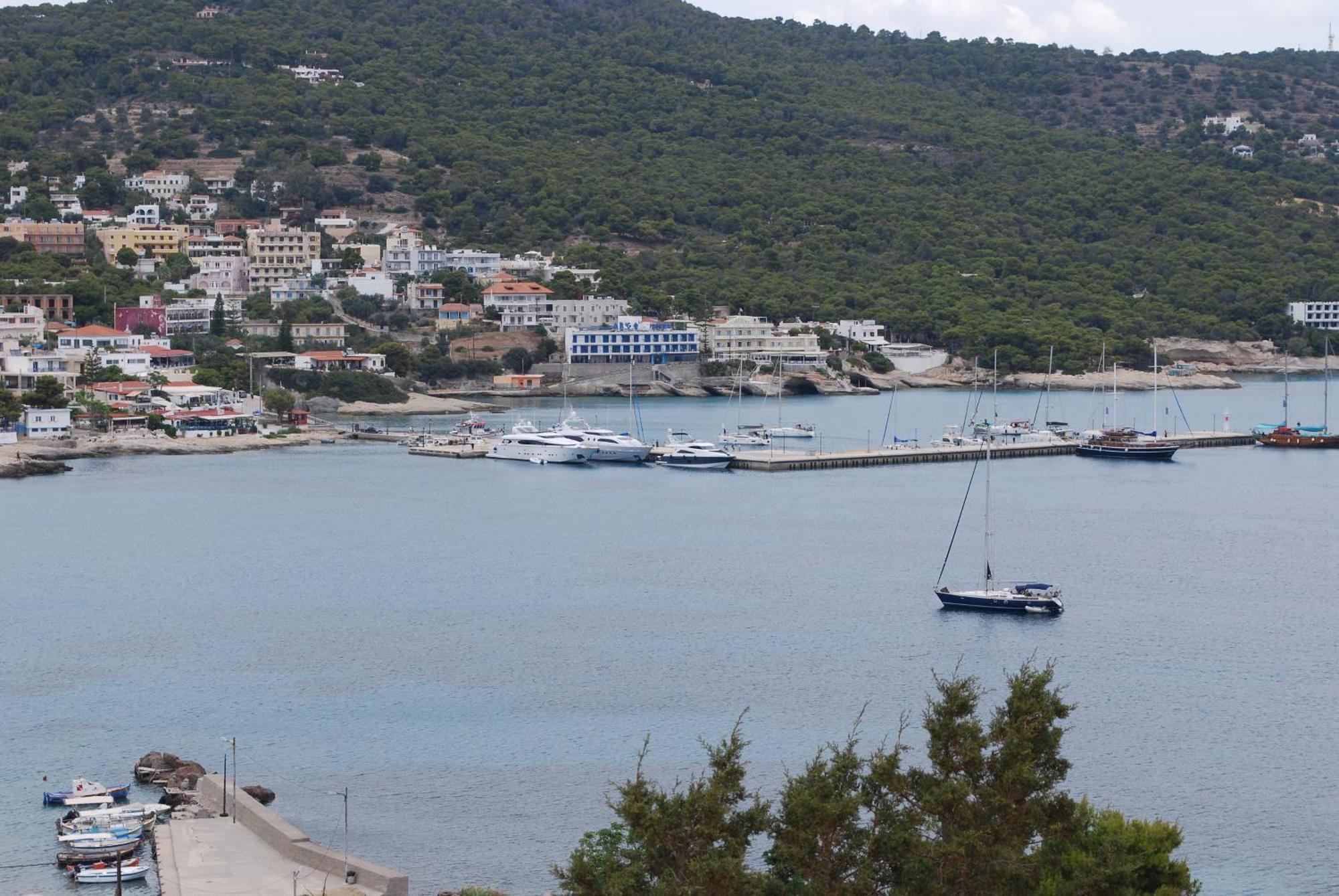 Sunset Rooms Agia Marina  Luaran gambar