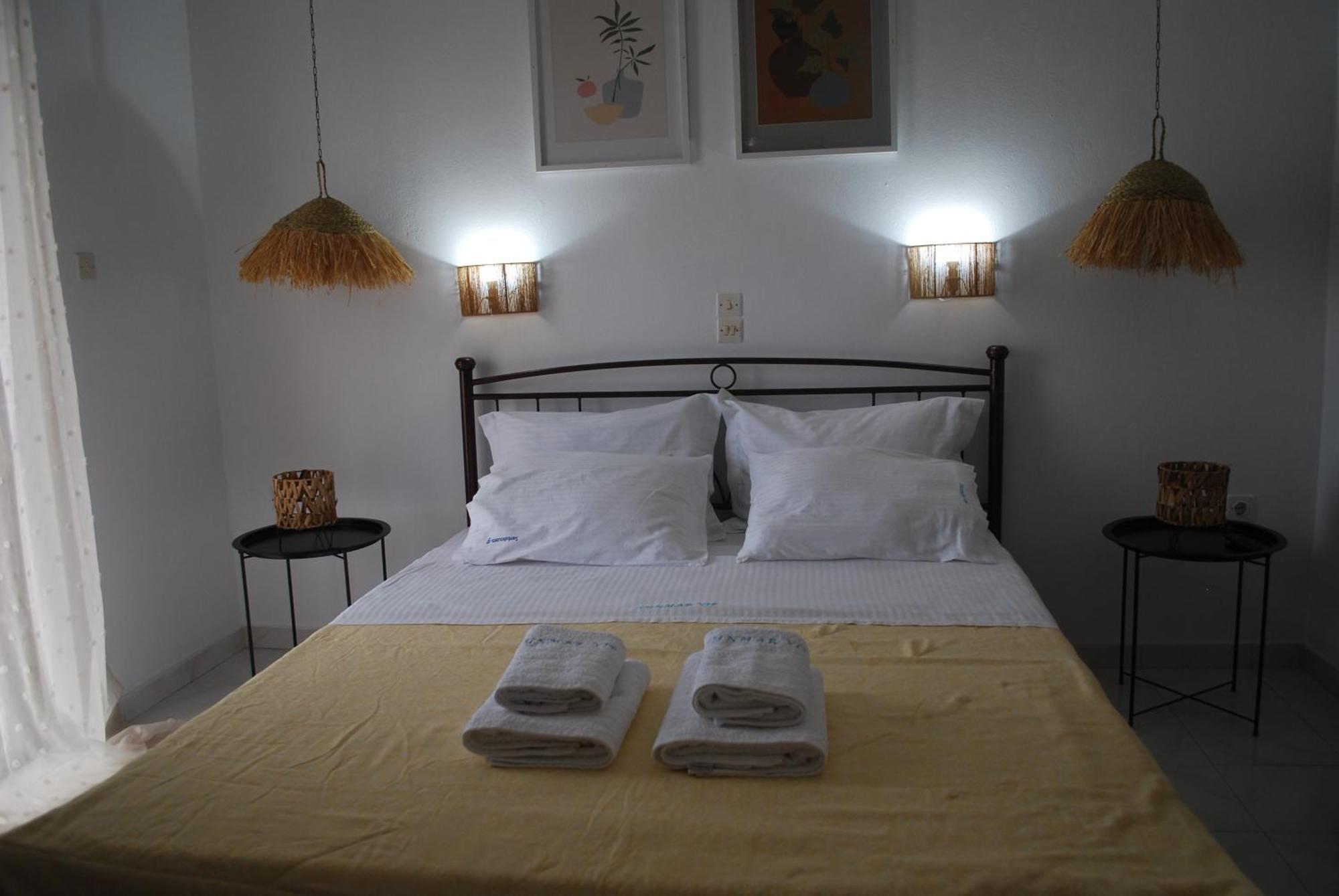 Sunset Rooms Agia Marina  Luaran gambar